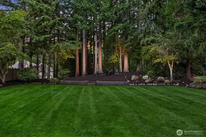 3335 258th Avenue SE, Sammamish, WA 98075 - Photo 2
