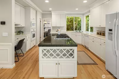 2736 258th Place SE, Sammamish, WA 98075 - Photo 12