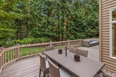 13102 Trail Heights Court NE, Bainbridge Island, WA 98110 - Photo 32