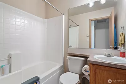 8910 161st Street E, Puyallup, WA 98375 - Photo 16