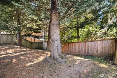 8910 161st Street E, Puyallup, WA 98375 - Photo 26