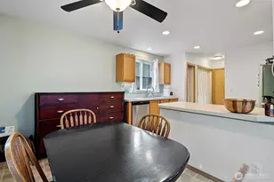 8910 161st St E, Puyallup, WA 98375 - Photo 8