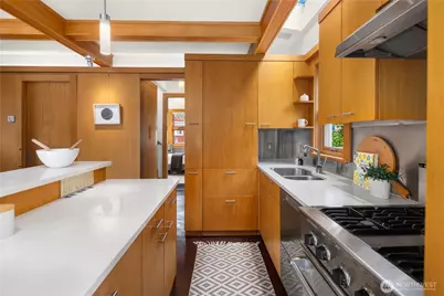 2331 Fairview Avenue E #I, Seattle, WA 98102 - Photo 14