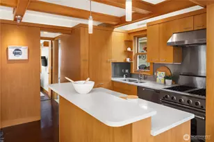 2331 Fairview Ave E, Seattle, WA 98102 - Photo 12