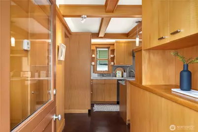 2331 Fairview Avenue E #I, Seattle, WA 98102 - Photo 26