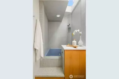 2331 Fairview Avenue E #I, Seattle, WA 98102 - Photo 24