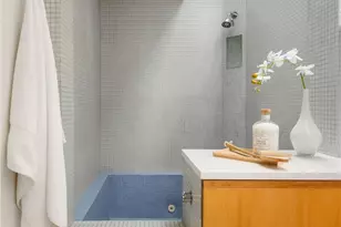 2331 Fairview Ave E, Seattle, WA 98102 - Photo 24