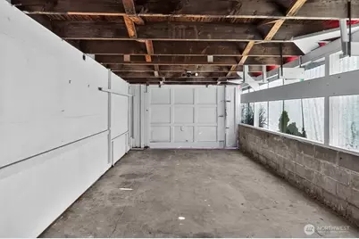 529 E 11th Street, Port Angeles, WA 98362 - Photo 30