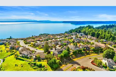13731 65th Place W, Edmonds, WA 98026 - Photo 30