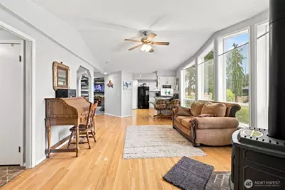 12424 Moes Road SE, Rainier, WA 98576 - Photo 22