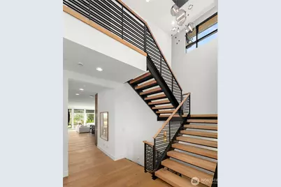 721 2nd Street S, Kirkland, WA 98033 - Photo 6