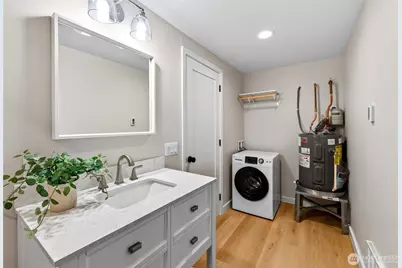 2907 2909 SW Cloverdale Street, Seattle, WA 98126 - Photo 16