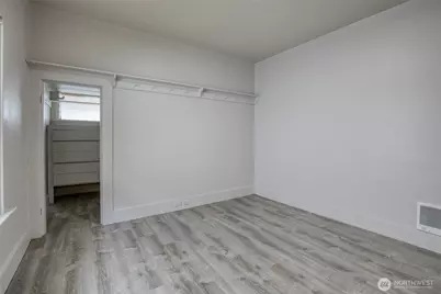 401 Chenault Avenue, Hoquiam, WA 98550 - Photo 6