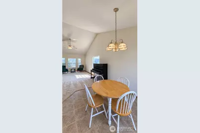 1705 Guernsey Street, Sunnyside, WA 98944 - Photo 14