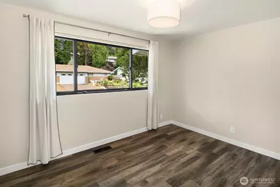 5619 125th Avenue SE, Bellevue, WA 98006 - Photo 14