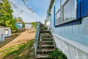 704 87th Ave NE, Lake Stevens, WA 98258 - Photo 2