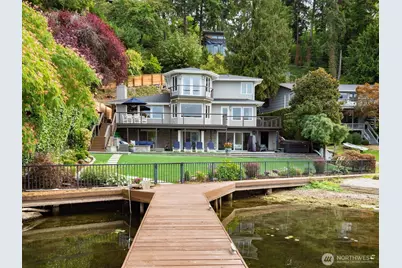 5912 NE Arrowhead Drive, Kenmore, WA 98028 - Photo 2