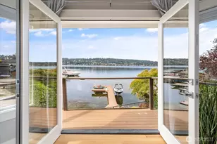 5912 NE Arrowhead Dr, Kenmore, WA 98028 - Photo 8