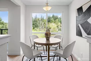 12701 NE 9th Pl, Bellevue, WA 98005 - Photo 8