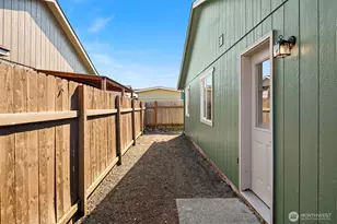 4315 150th St NE, Marysville, WA 98271 - Photo 18