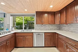 15020 SE 145th Pl, Renton, WA 98059 - Photo 6
