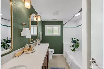 2537 NE 97th Street, Seattle, WA 98115 - Photo 14