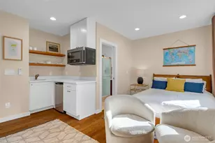 2537 NE 97th St, Seattle, WA 98115 - Photo 24