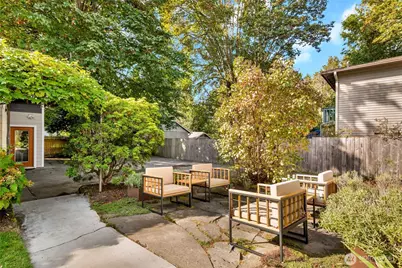2537 NE 97th Street, Seattle, WA 98115 - Photo 22