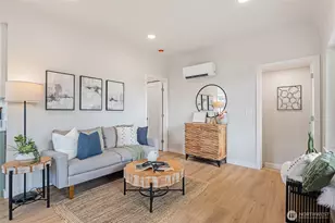 4015 Burton Pl W, Seattle, WA 98199 - Photo 6