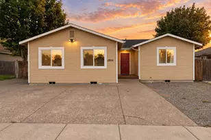 1906 N Yew St, Ellensburg, WA 98926 - Photo 1