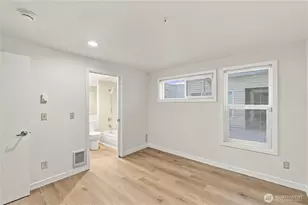 2125 California Ave SW, Seattle, WA 98116 - Photo 14