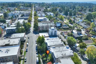 2125 California Ave SW, Seattle, WA 98116 - Photo 2