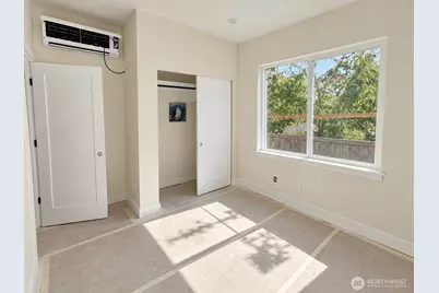 8316 28th Avenue NW, Seattle, WA 98117 - Photo 26
