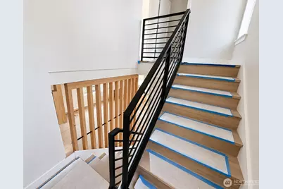 8316 28th Avenue NW, Seattle, WA 98117 - Photo 10