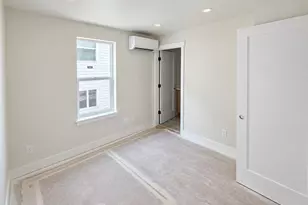 8316 B 28th Ave NW, Seattle, WA 98117 - Photo 12