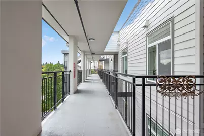 320 E 32nd Street #505, Tacoma, WA 98404 - Photo 4