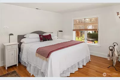 3816 E Spring Street, Seattle, WA 98122 - Photo 18