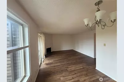 12525 NE 145th Street #F114, Kirkland, WA 98034 - Photo 8
