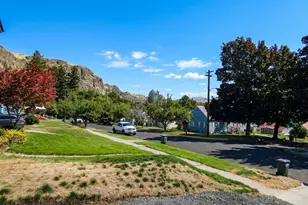 308 Stevens Ave, Coulee Dam, WA 99116 - Photo 2