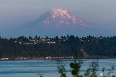 6729 Cascade Avenue, Gig Harbor, WA 98335 - Photo 1