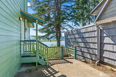 330 Columbia Street, Cathlamet, WA 98612 - Photo 28