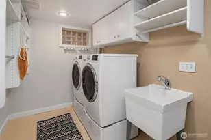 6818 49th Ave NE, Seattle, WA 98115 - Photo 26