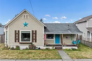 227 S Cedar St, Buckley, WA 98321 - Photo 1
