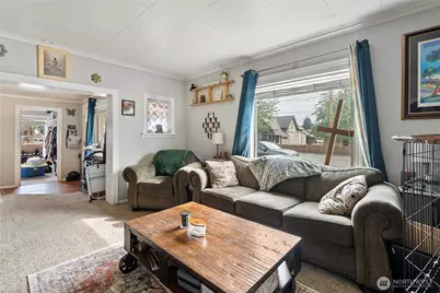 227 S Cedar Street, Buckley, WA 98321 - Photo 4