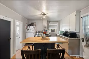 227 S Cedar St, Buckley, WA 98321 - Photo 14