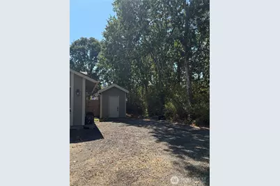 2410 Leah Court SE, Lacey, WA 98503 - Photo 2