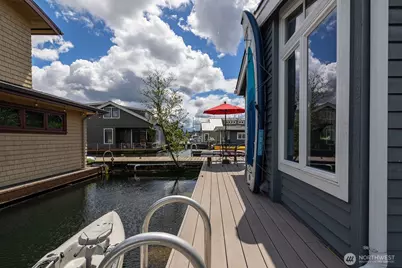 1210 E Shelby Street #G, Seattle, WA 98102 - Photo 32