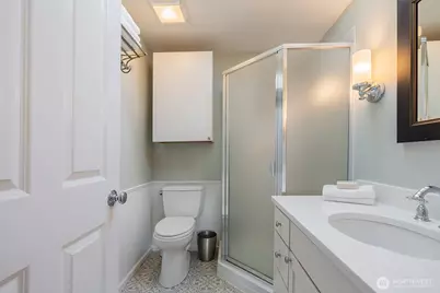 1210 E Shelby Street #G, Seattle, WA 98102 - Photo 28