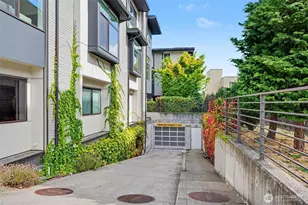 728 3rd Ave N, Seattle, WA 98109 - Photo 26