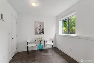 728 3rd Avenue N, Seattle, WA 98109 - Photo 6
